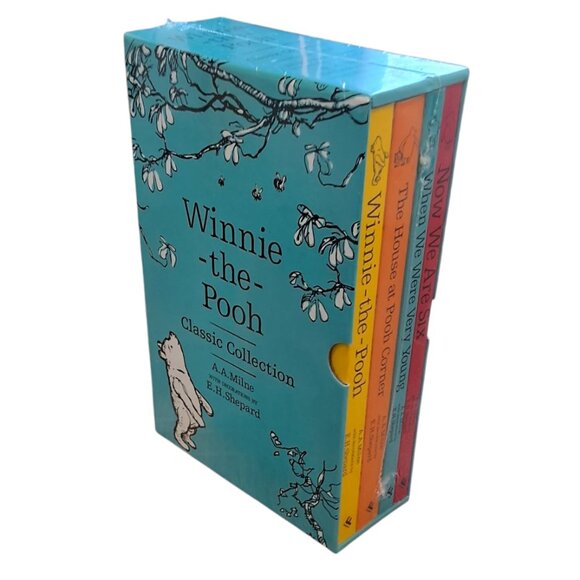 Winnie-The-Pooh Classic Collection Box Set - Picture 1 of 6